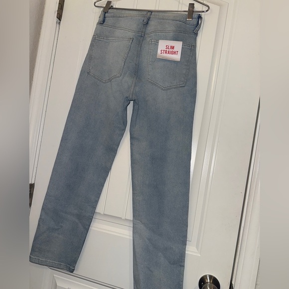 Celebrity Pink Women's Jeans Light Blue and Dark Blue Slim Straight 5/27 New - Picture 10 of 12